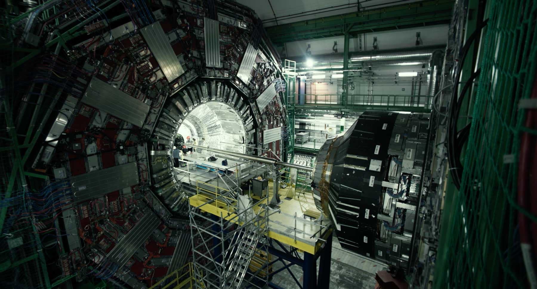 科學、美感與技術的深刻對話:《綺麗粒子之夢》 圖像